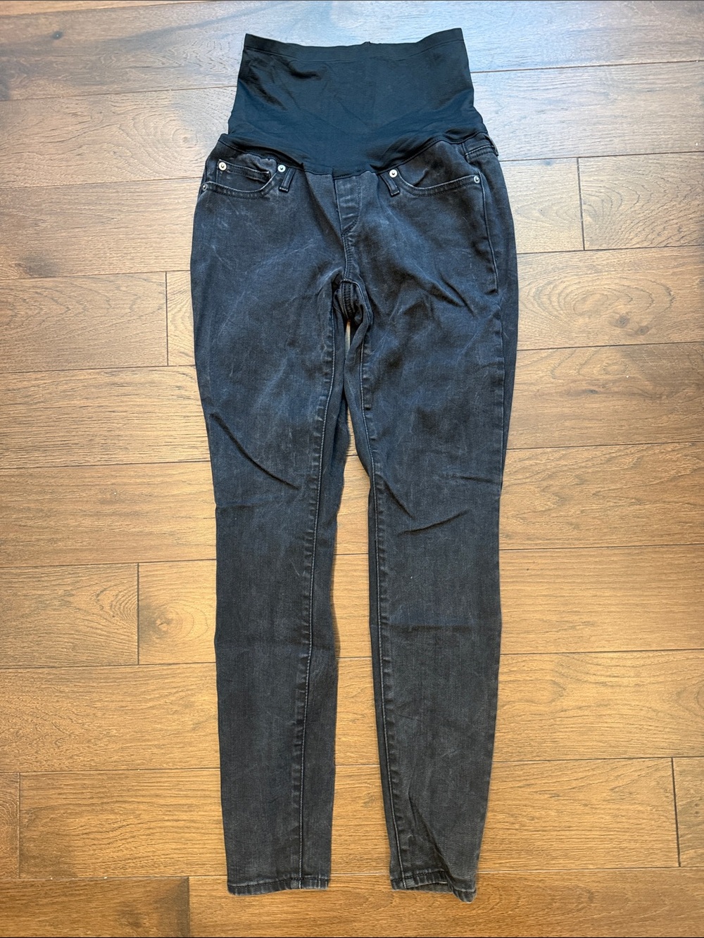 GAP Women’s True Skinny Maternity Jeans - Washed Black Size 28 Long - C11-258